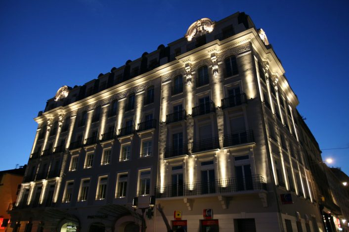 Façade Grand Hôtel 005
