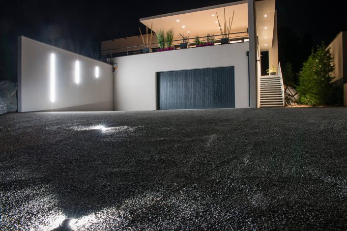 Chantier L'art en lumière par Hervé Porte maitre d'oeuvre Frantz Cazorla & ® Karine Joannet - Garage