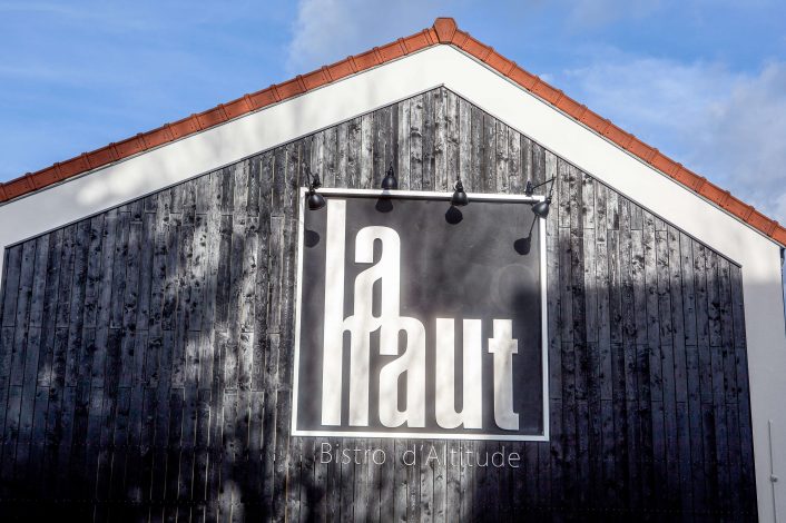 Chantier La Haut - Devanture