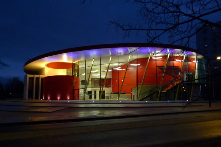 Façade nuit chantier COLOC Cournon par Jalicon